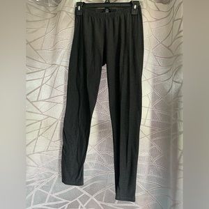 Dark gray leggings